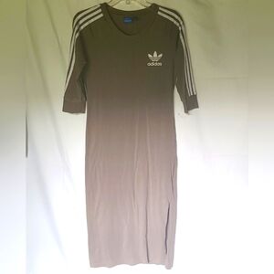 ADIDAS DRESS SZ M EUC